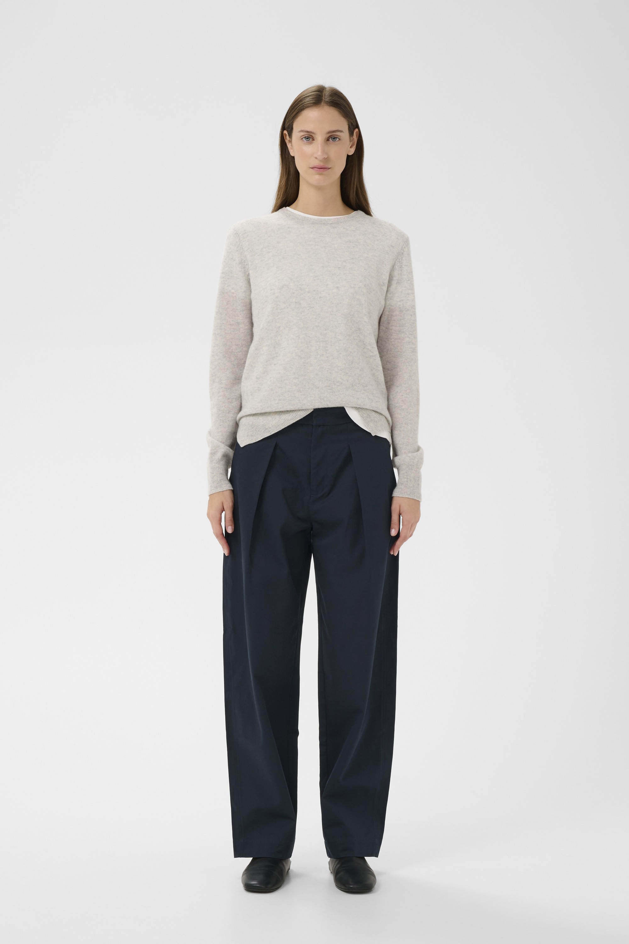 Tinikkaiw Long Pants
