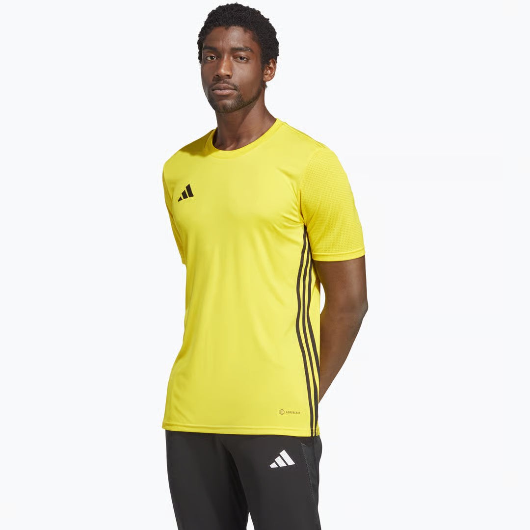 Tabela 23 Tshirt