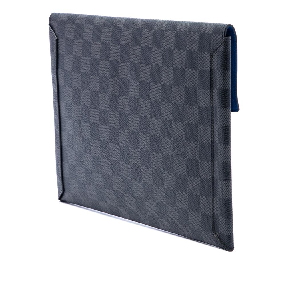 Louis Vuitton Clutch