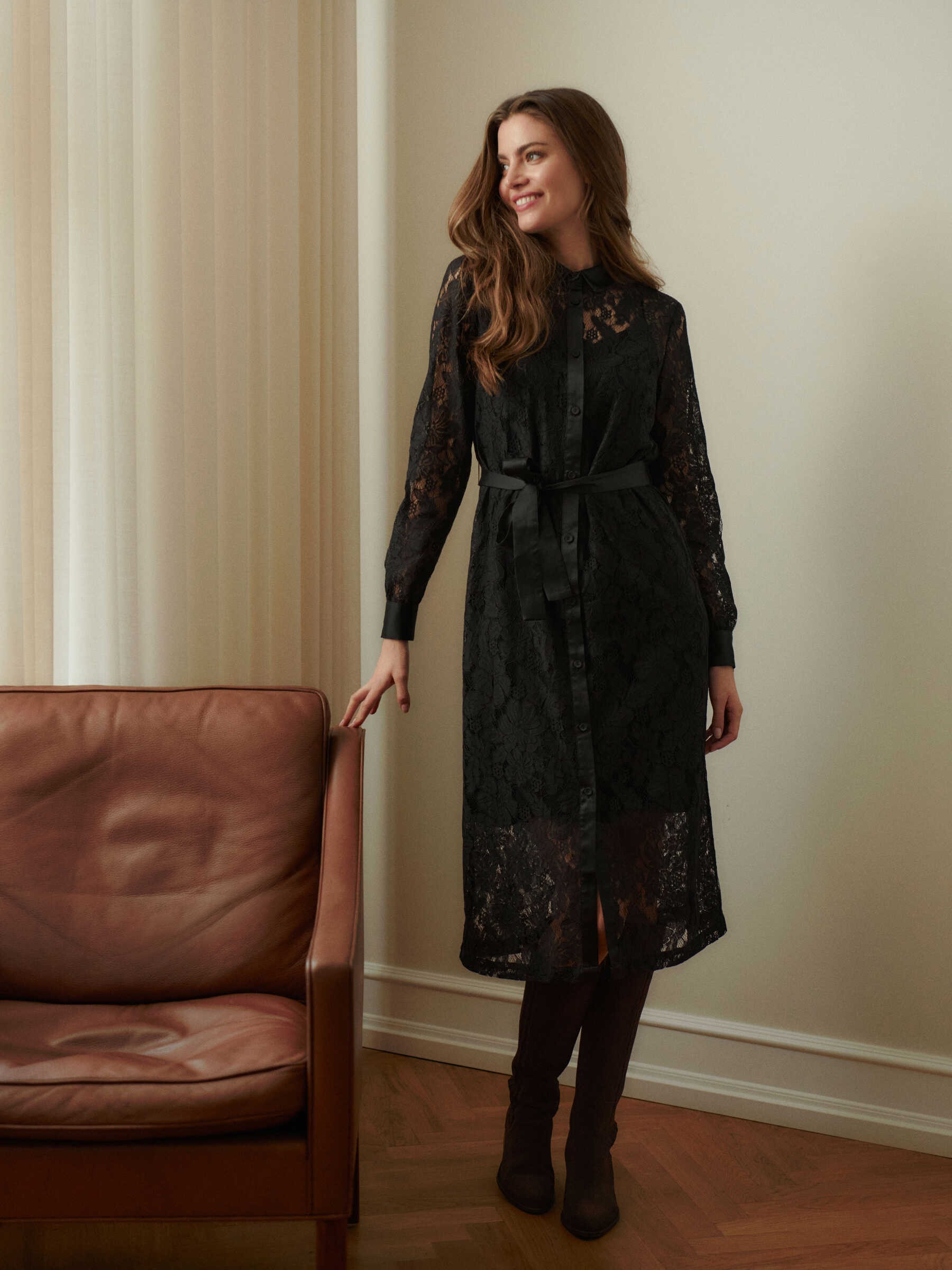 Rwalice Lace LS Shirt Dress