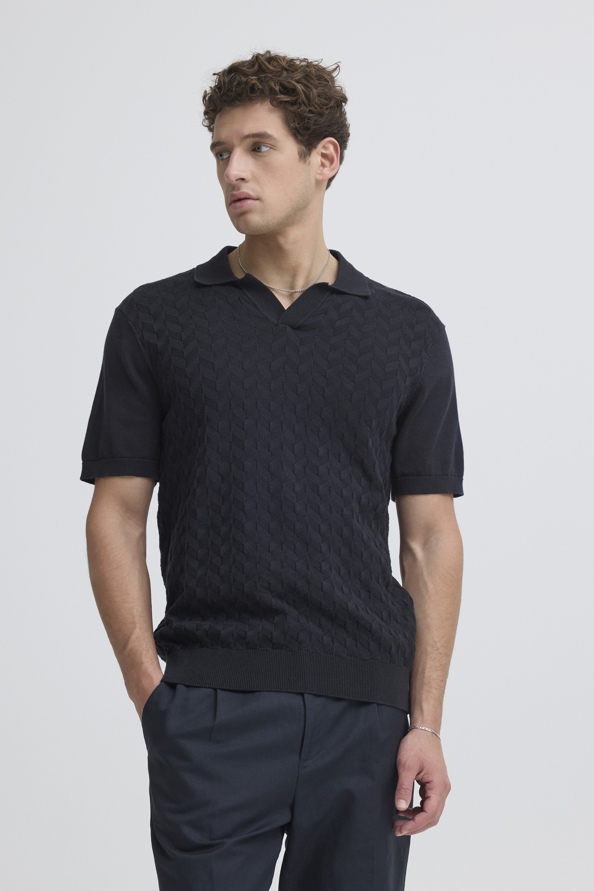 Cfdyrvik Knit