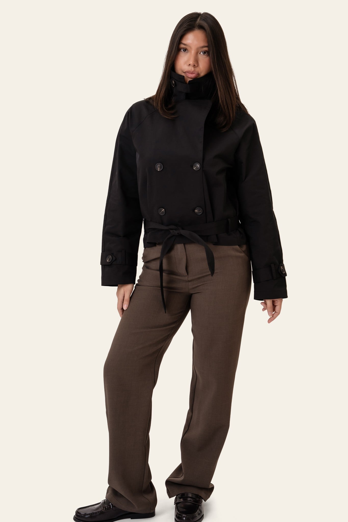 Almaic Trenchcoat Black