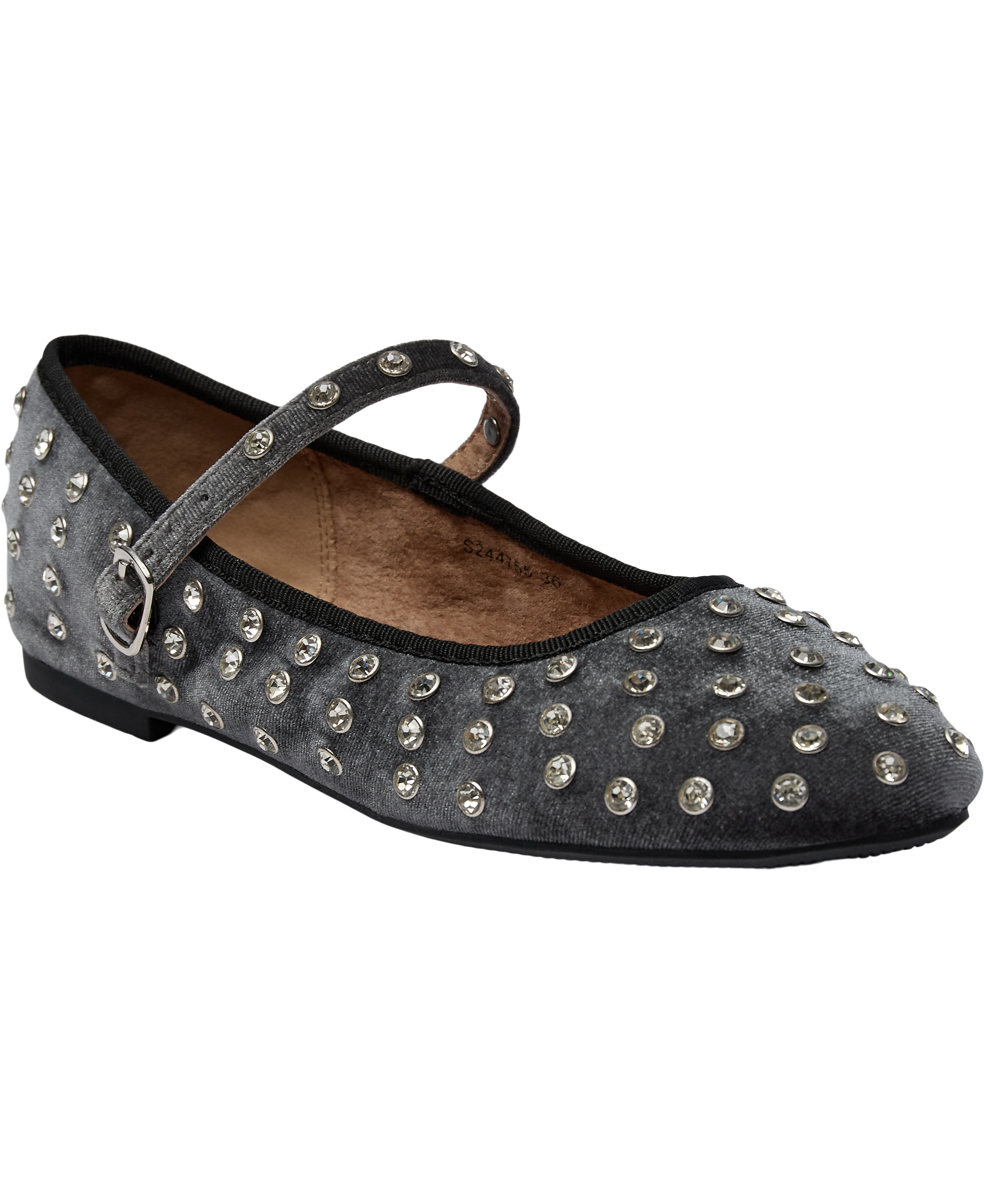 Shoe