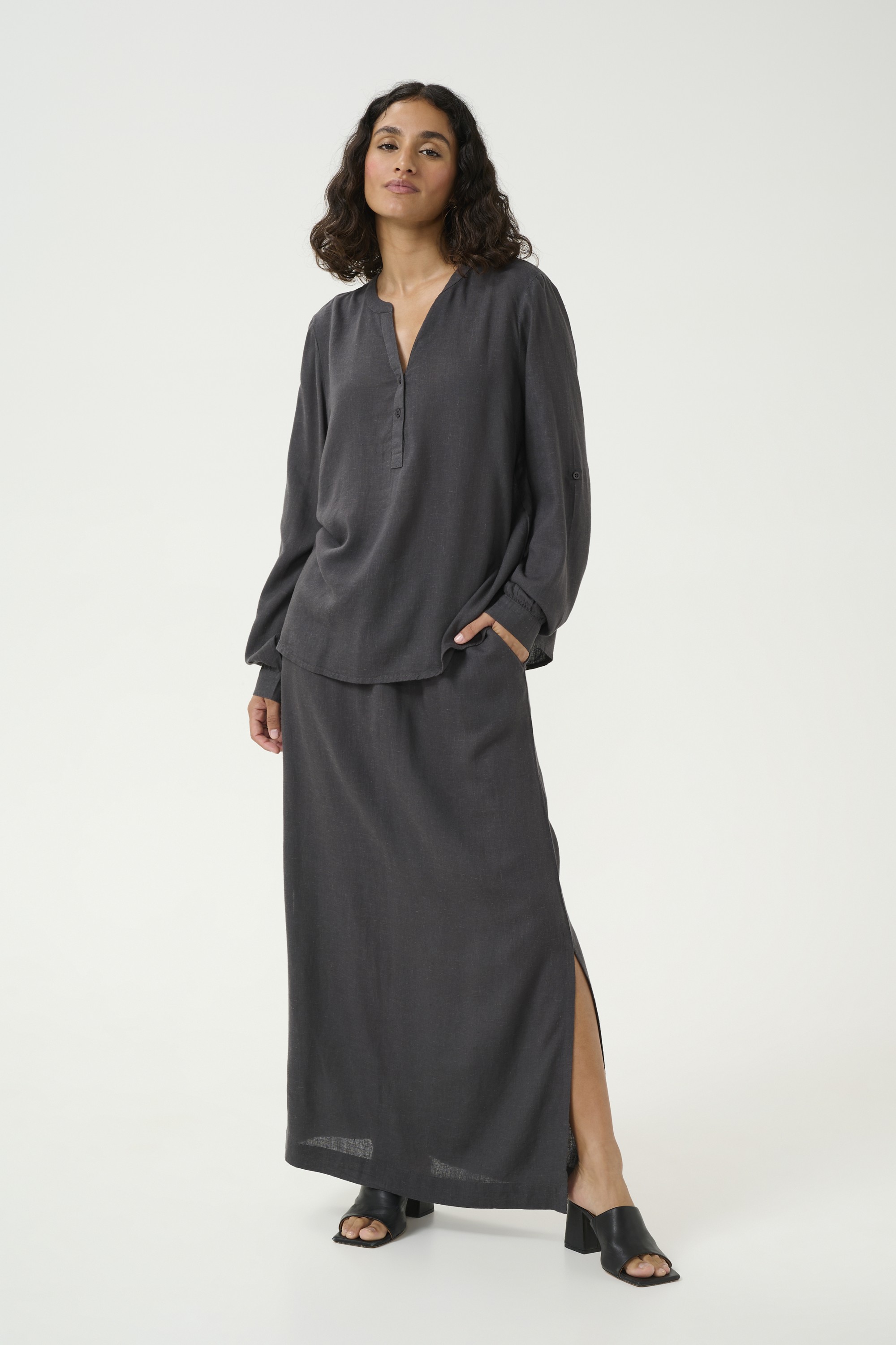 Kamilia Skirt