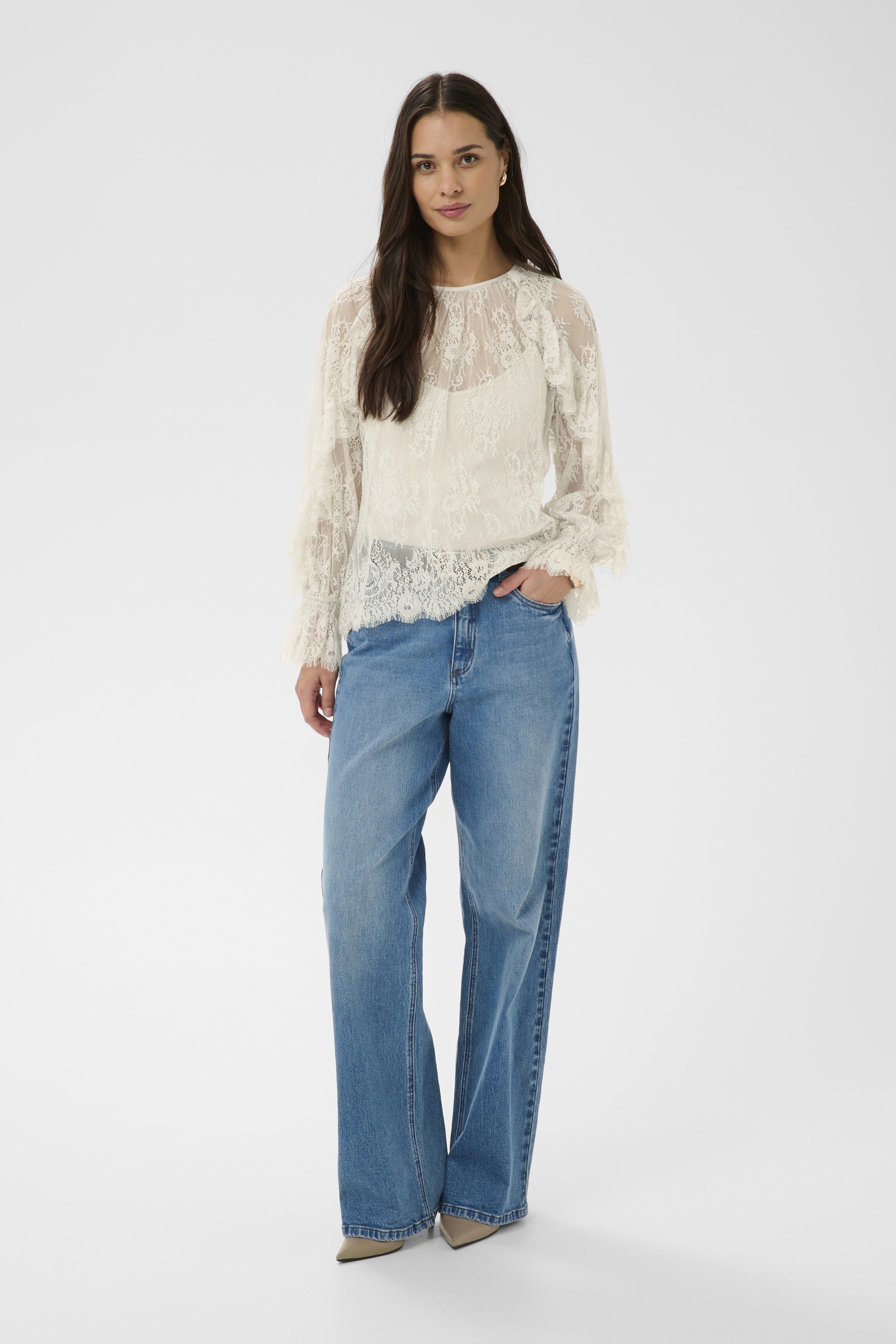 Kaamelie Lace Blouse