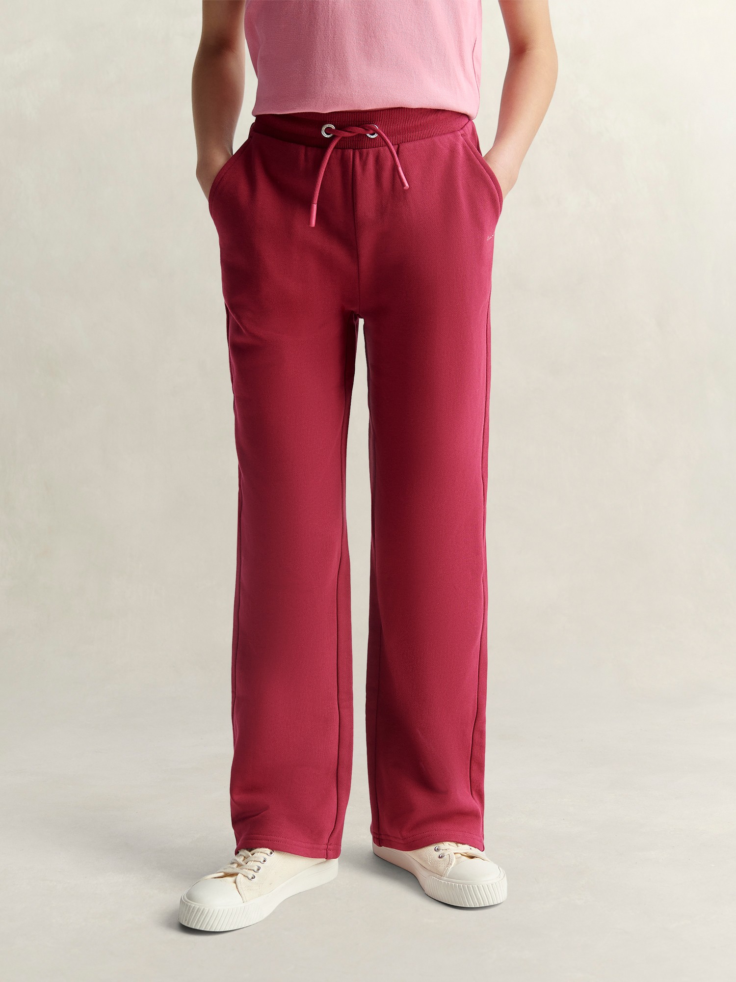 Straight LEG Sweatpants