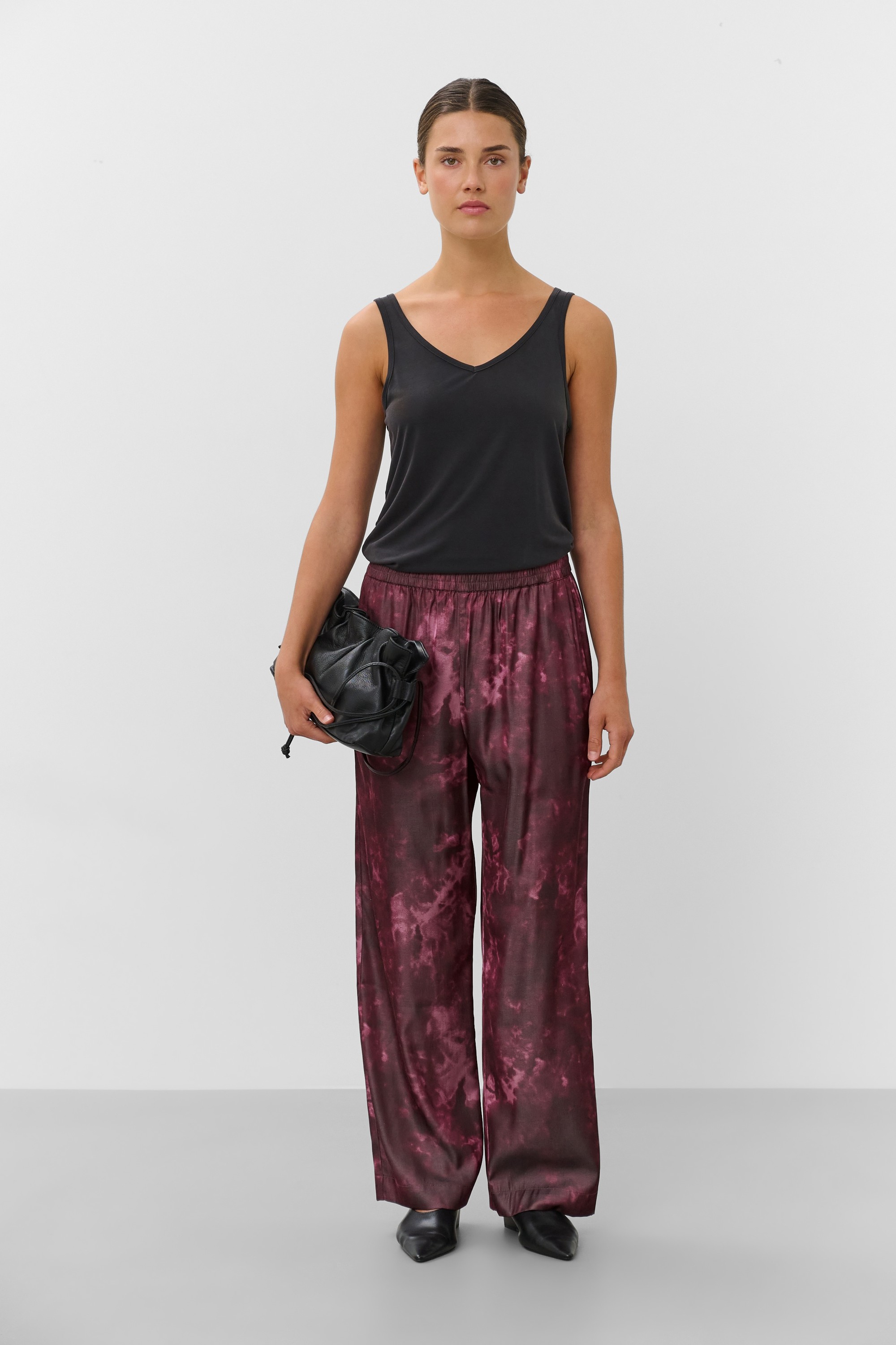 Slvehella Pull Up Pants