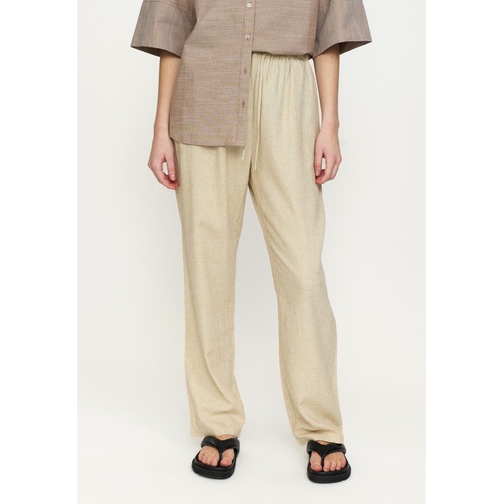 Sryindi Pant
