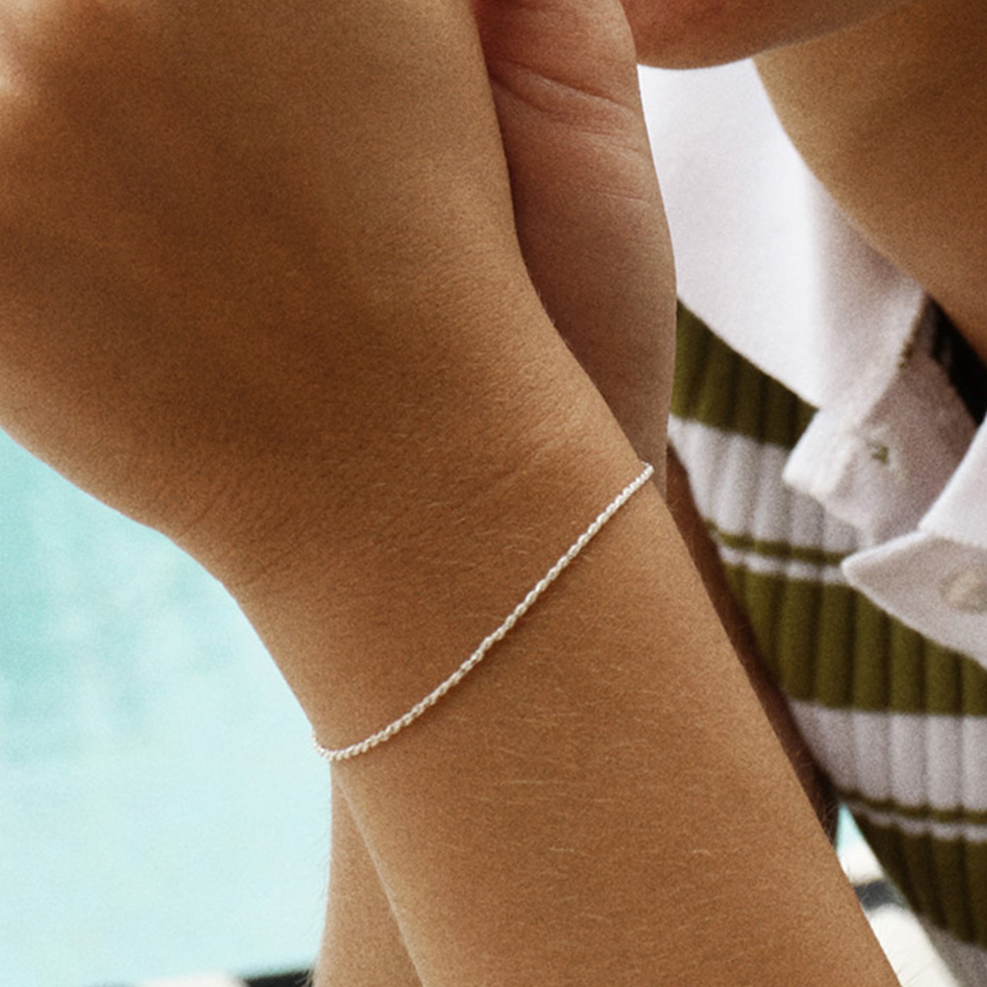 Small Twisted Sparkly Bracelet