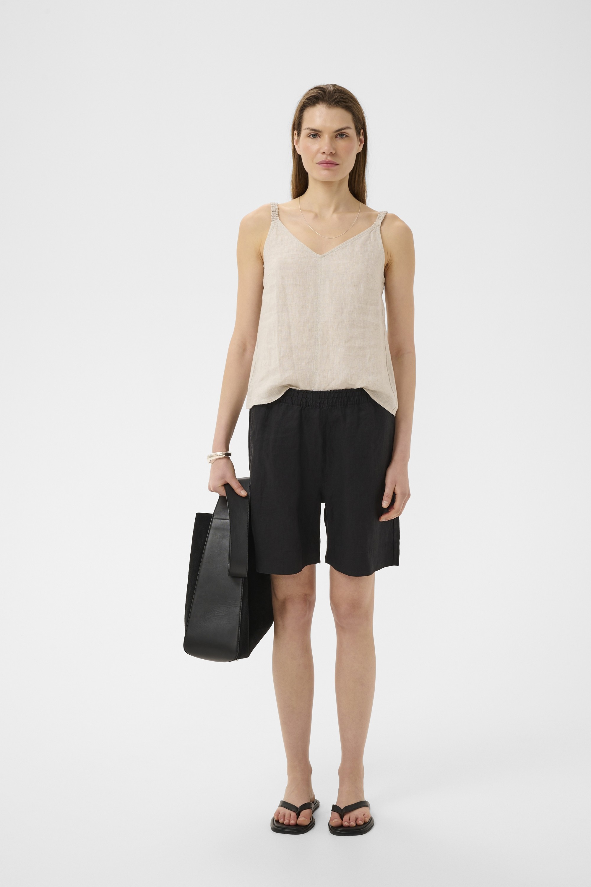 Elinoriw Shorts