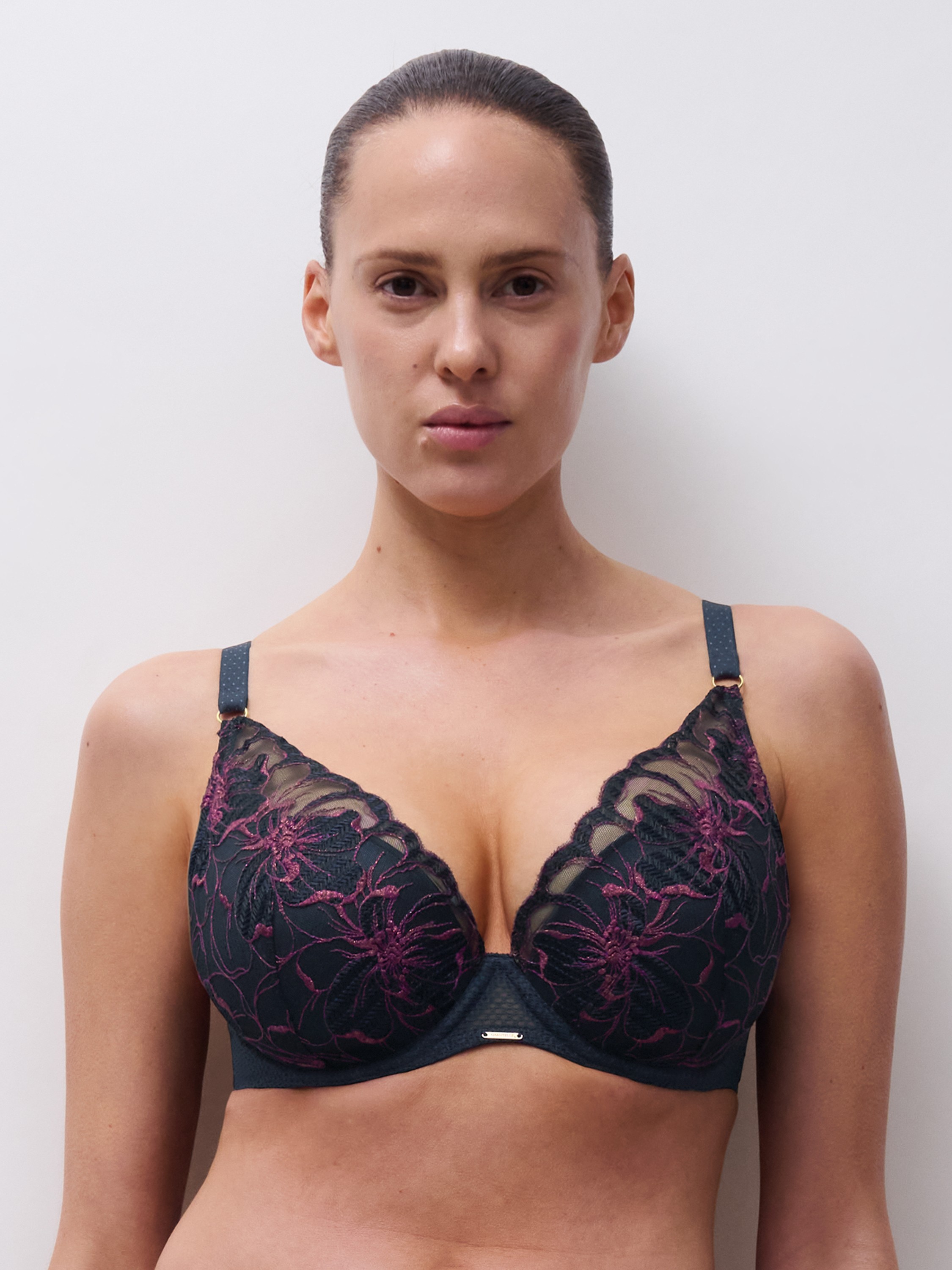 Fleurs Signature Plunge Tshirt Bra
