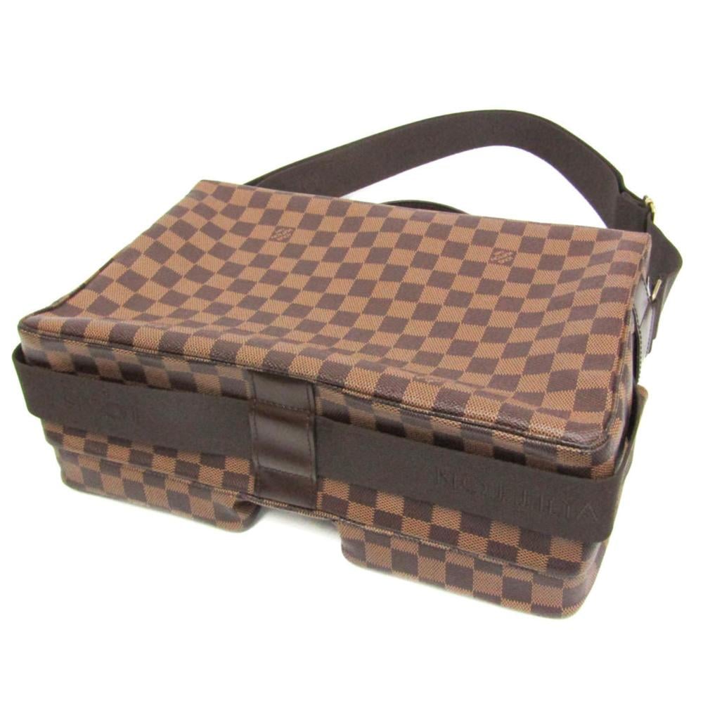 Louis Vuitton Broadway