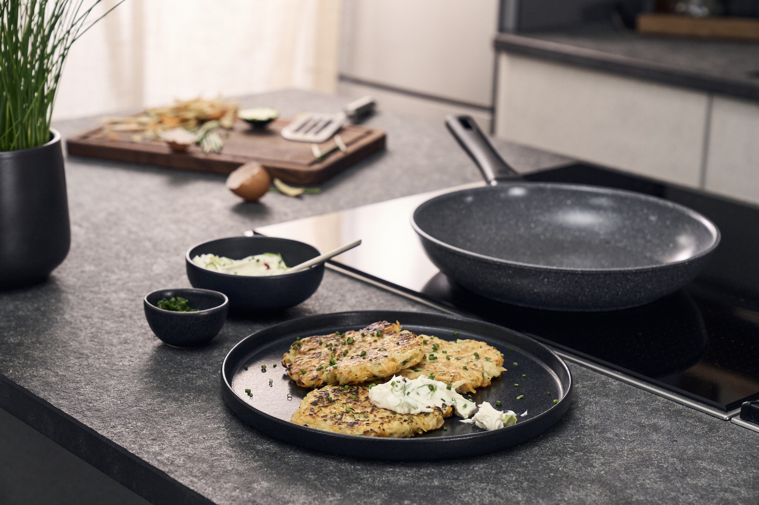 Terreno Plus Ceramic Stegepande, 24 cm, Aluminium, Titanium