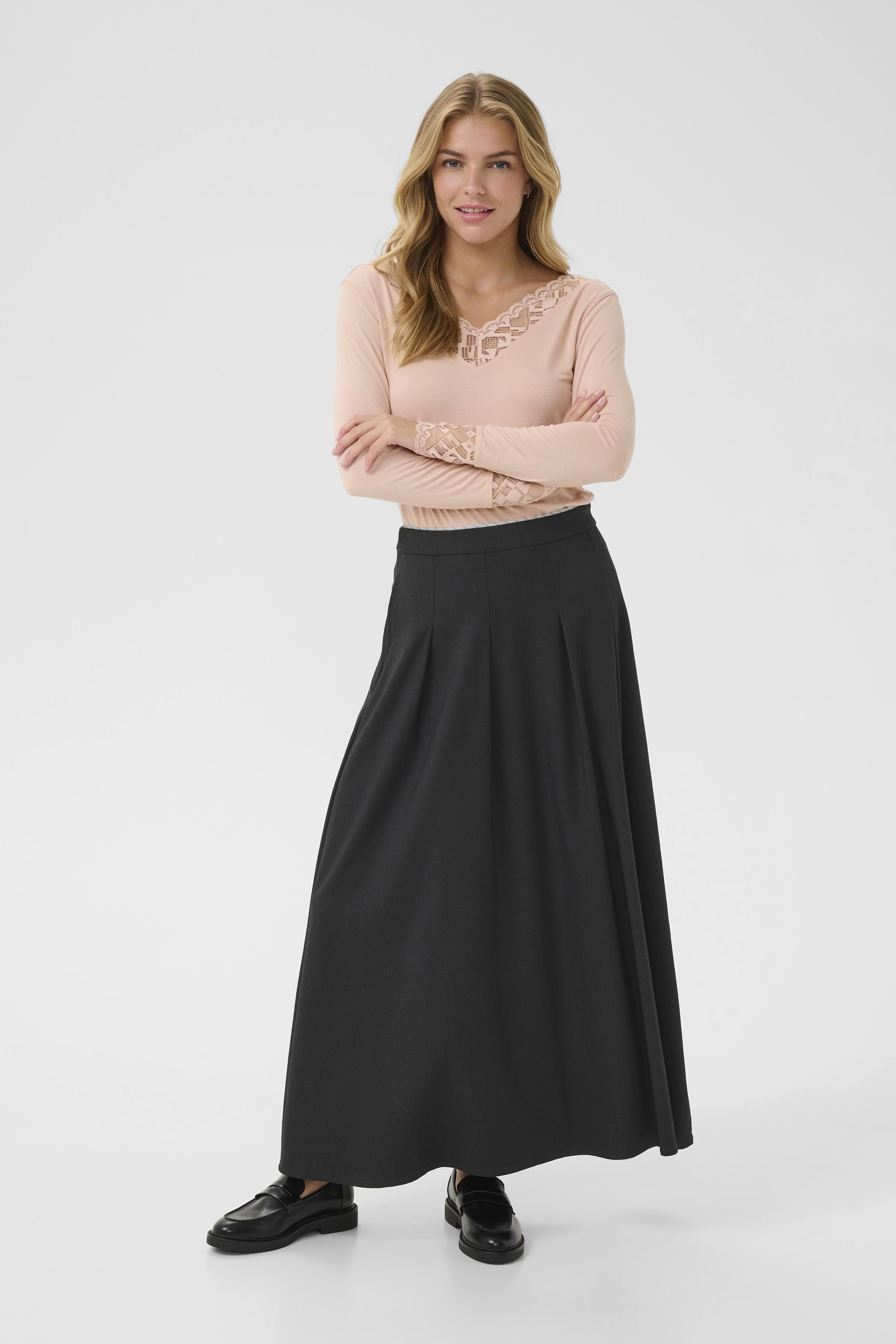 Crbabeth Skirt