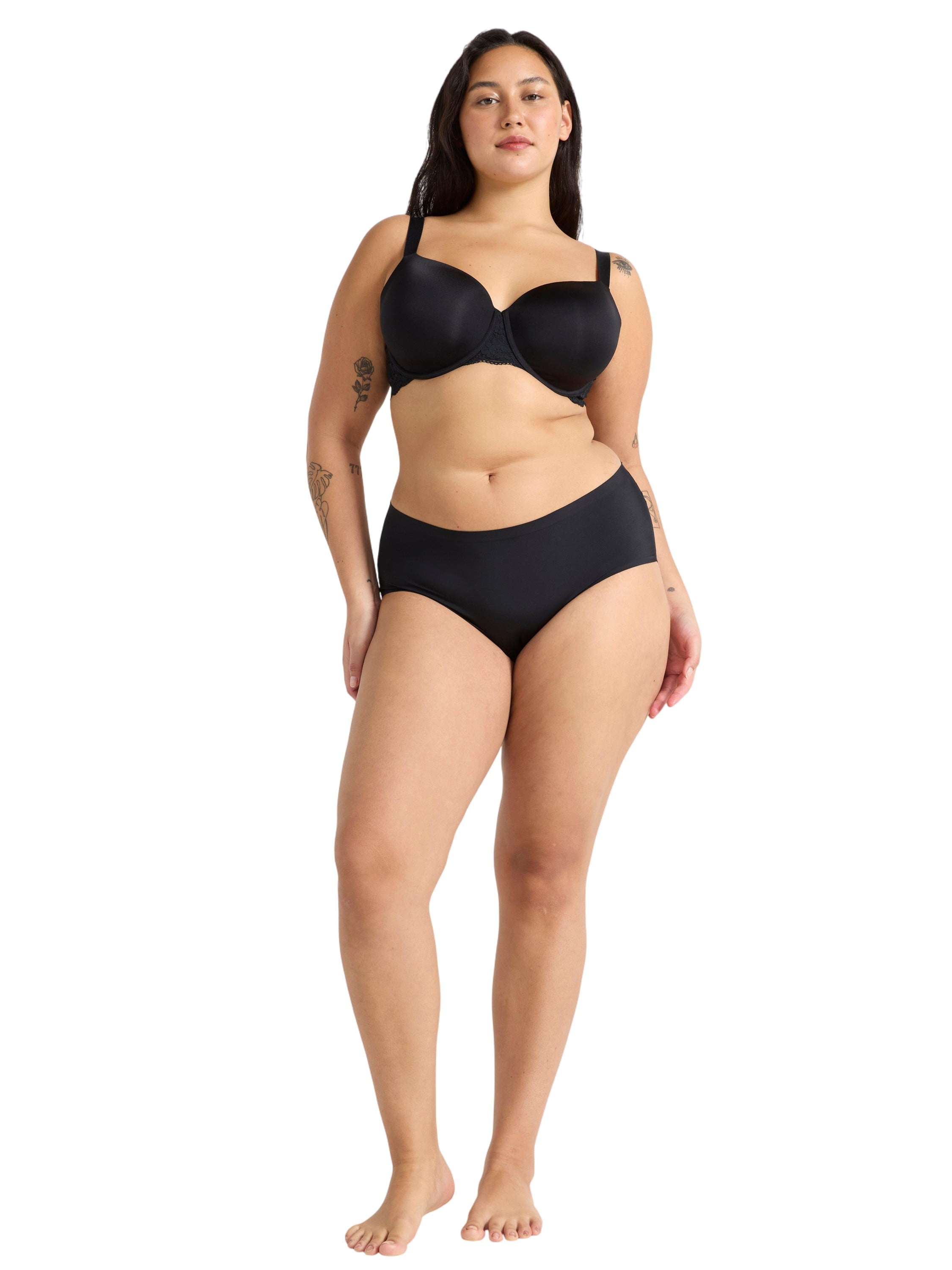 A Padded Tshirt bra Featuring Grea