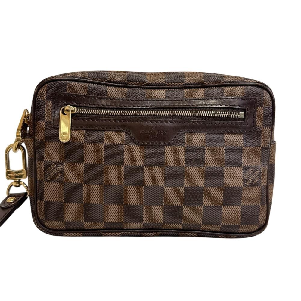 Louis Vuitton Clutch