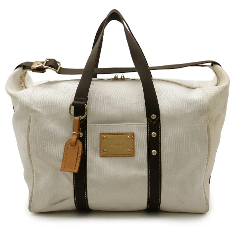 Louis Vuitton Antigua