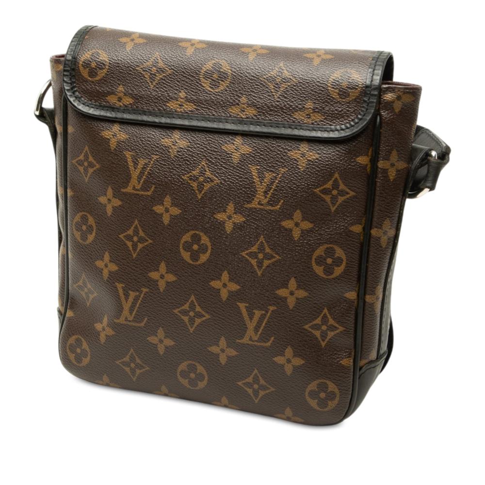 Louis Vuitton Shoulder Bags