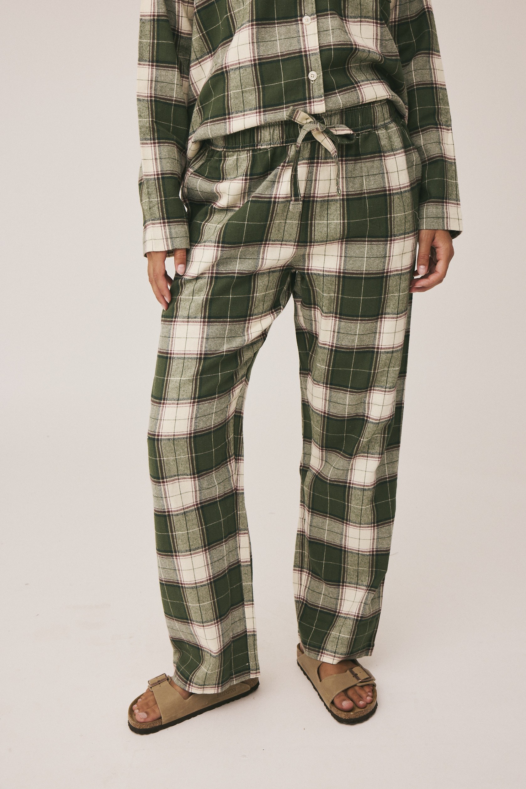 Clara 2 G - Køb til DKK 90 - Spar 69%