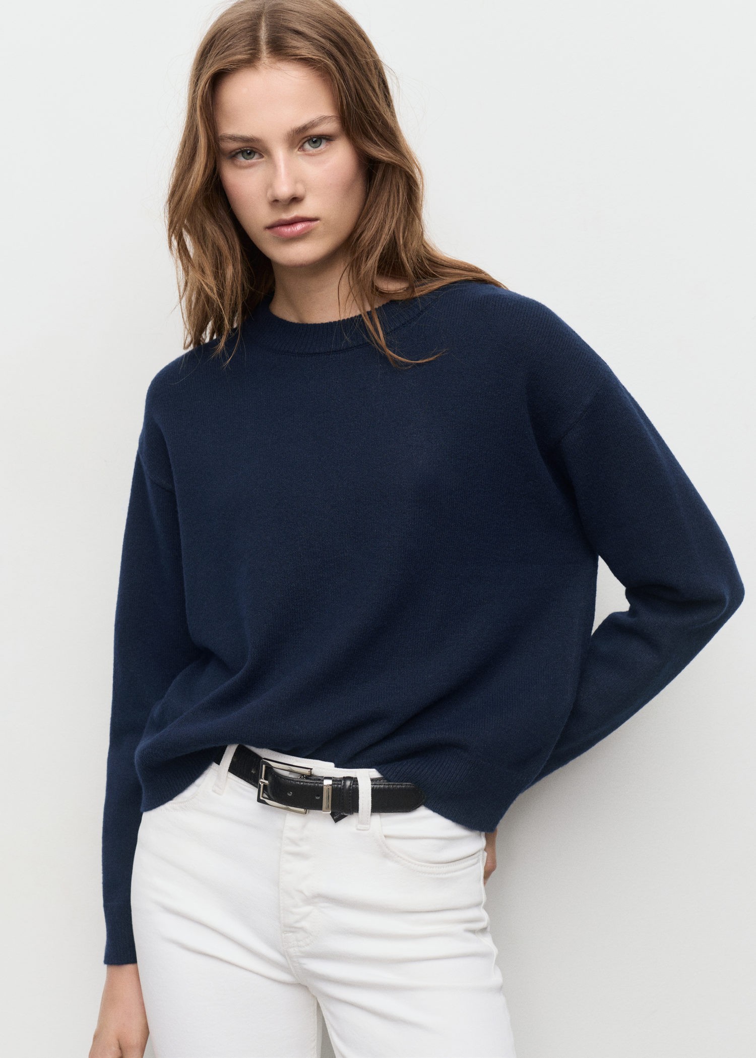 Roundneck Knitted Sweater