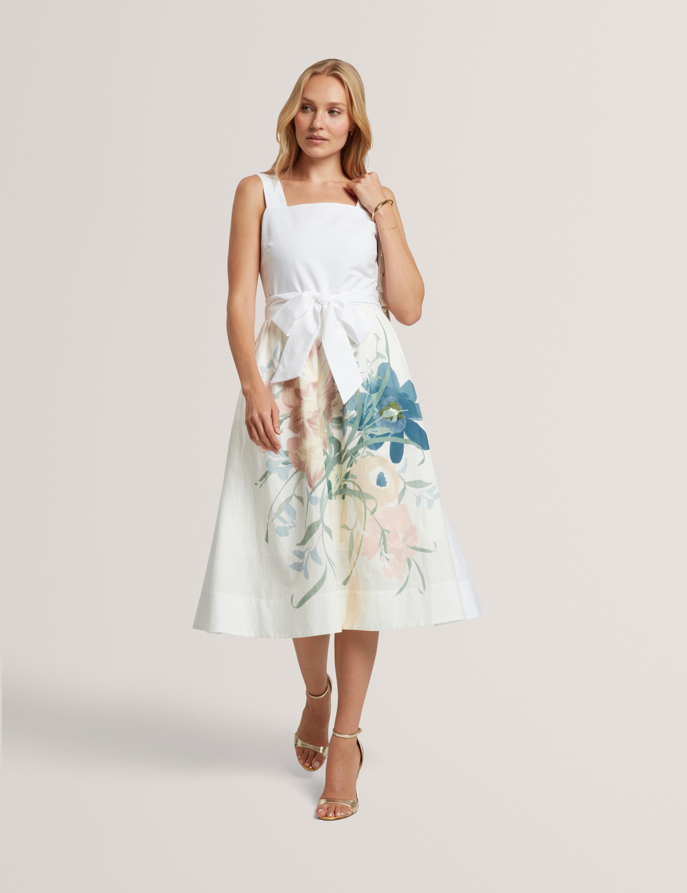 Gemha Tie Waist Floral Midi Sundres