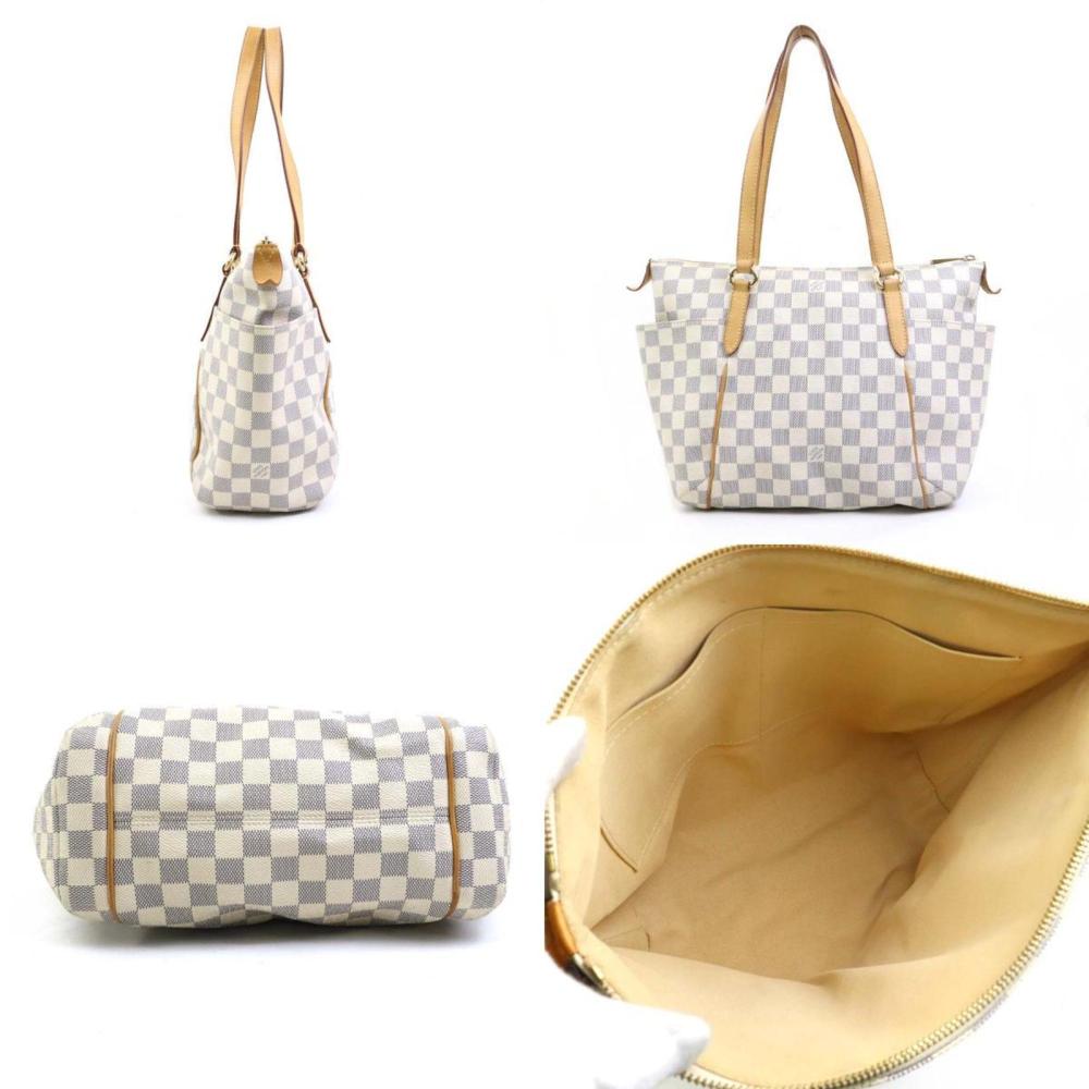 Louis Vuitton Totally