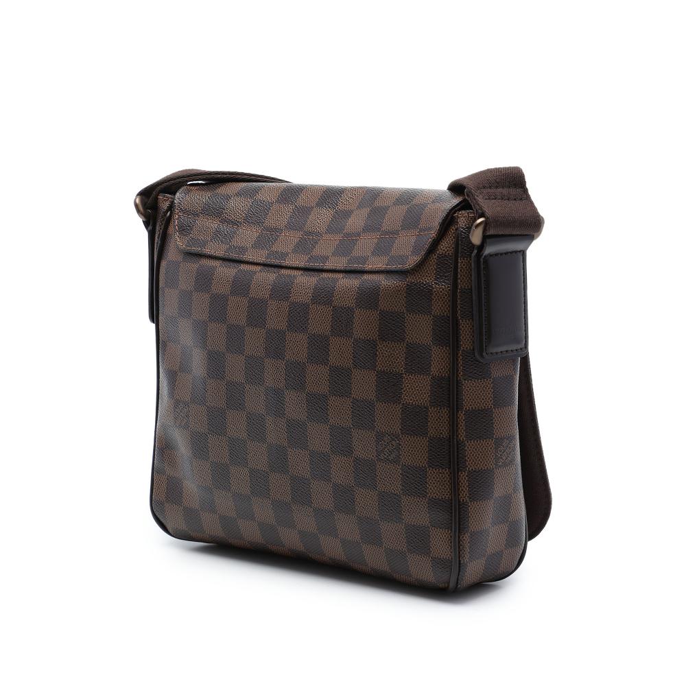 Louis Vuitton District