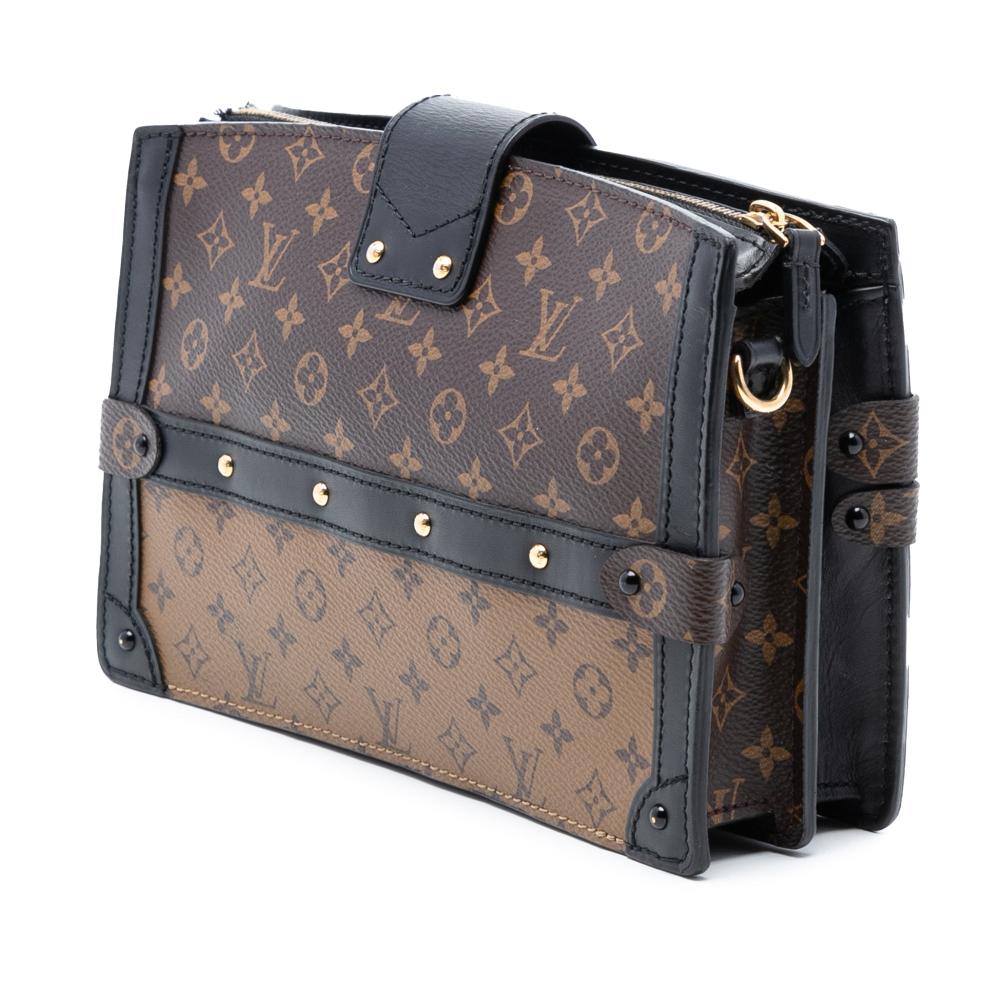 Louis Vuitton Clutch