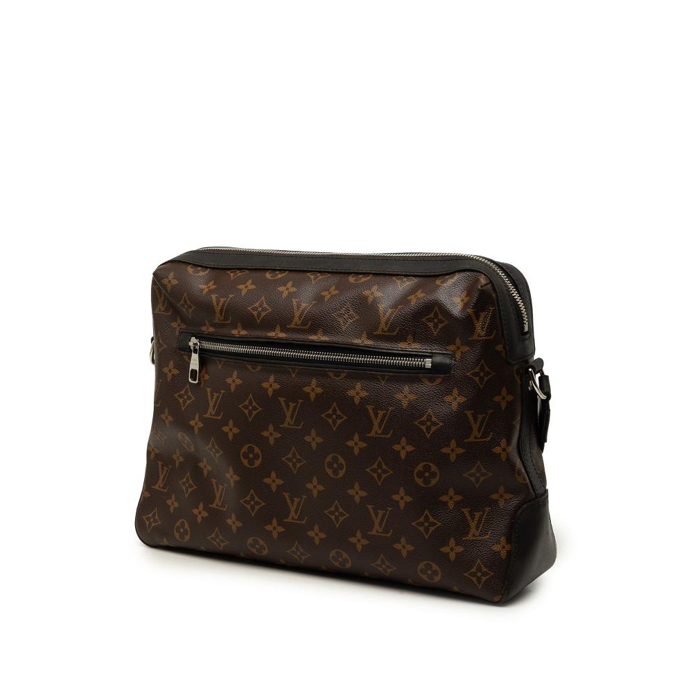 Louis Vuitton Messenger