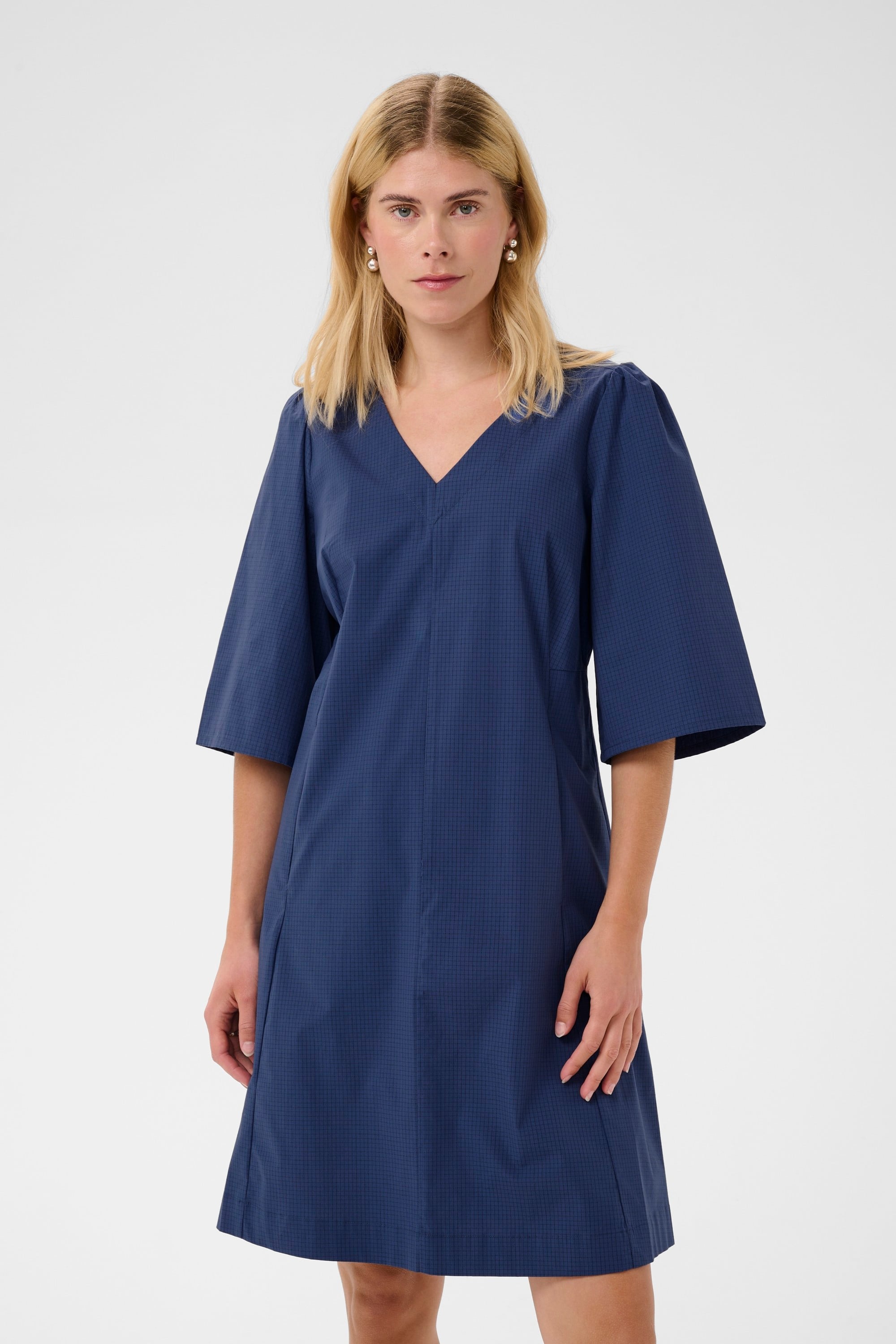 Cubendine Dress