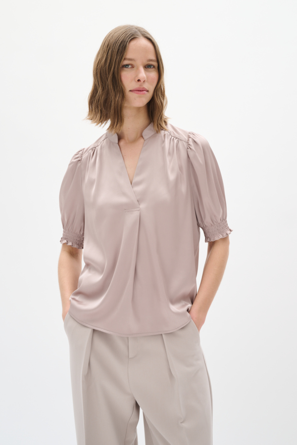 Idinaiw Blouse