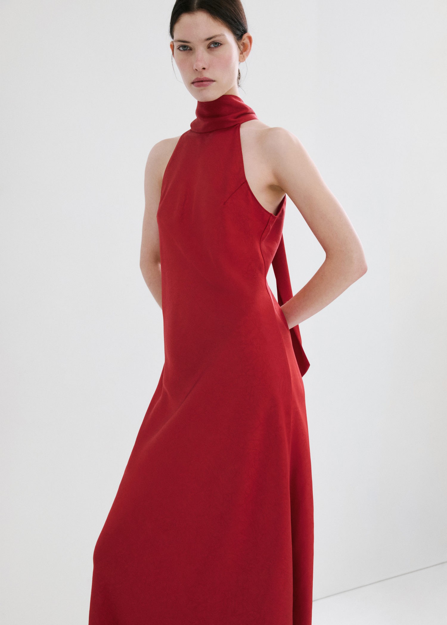 Halterneck Dress With bow