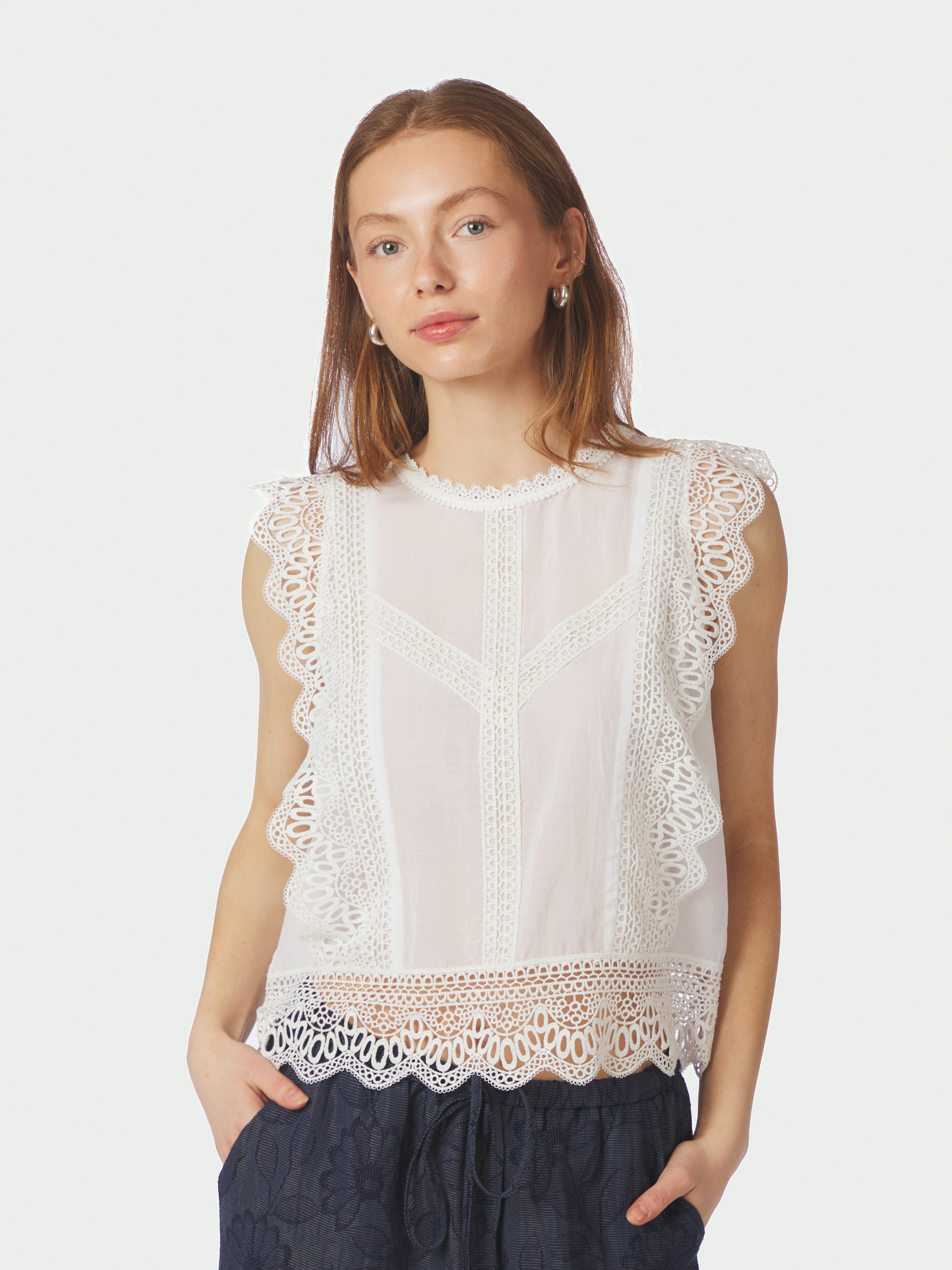 Samia Lace Top