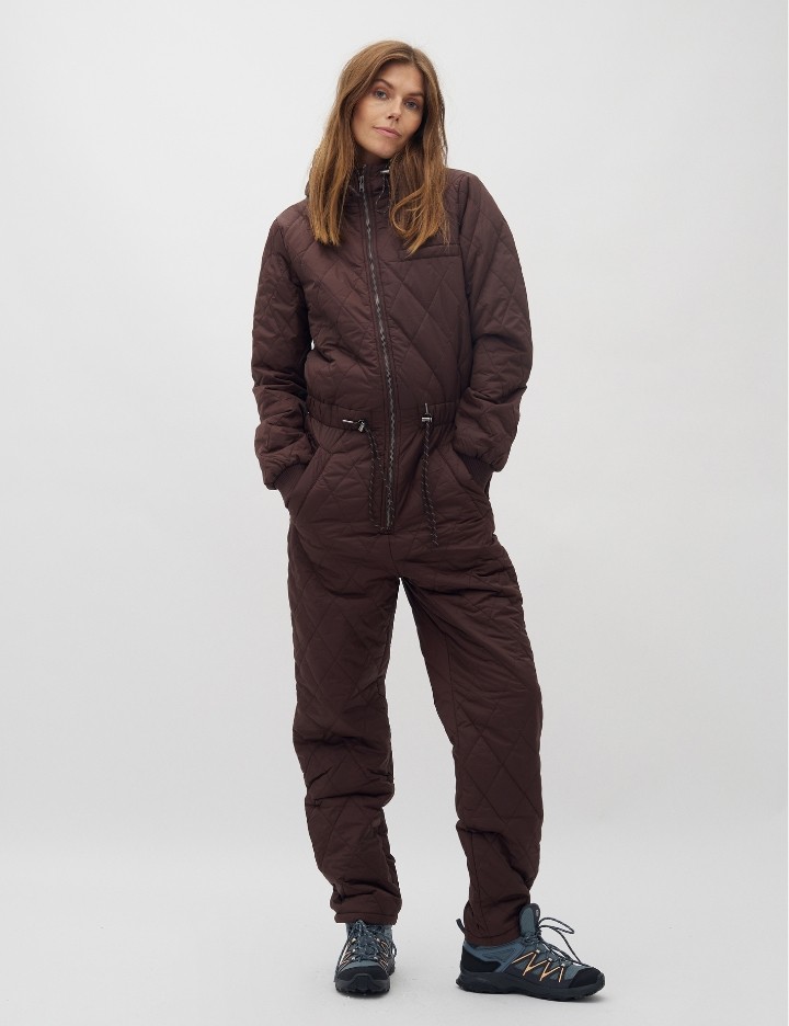 Isolde T