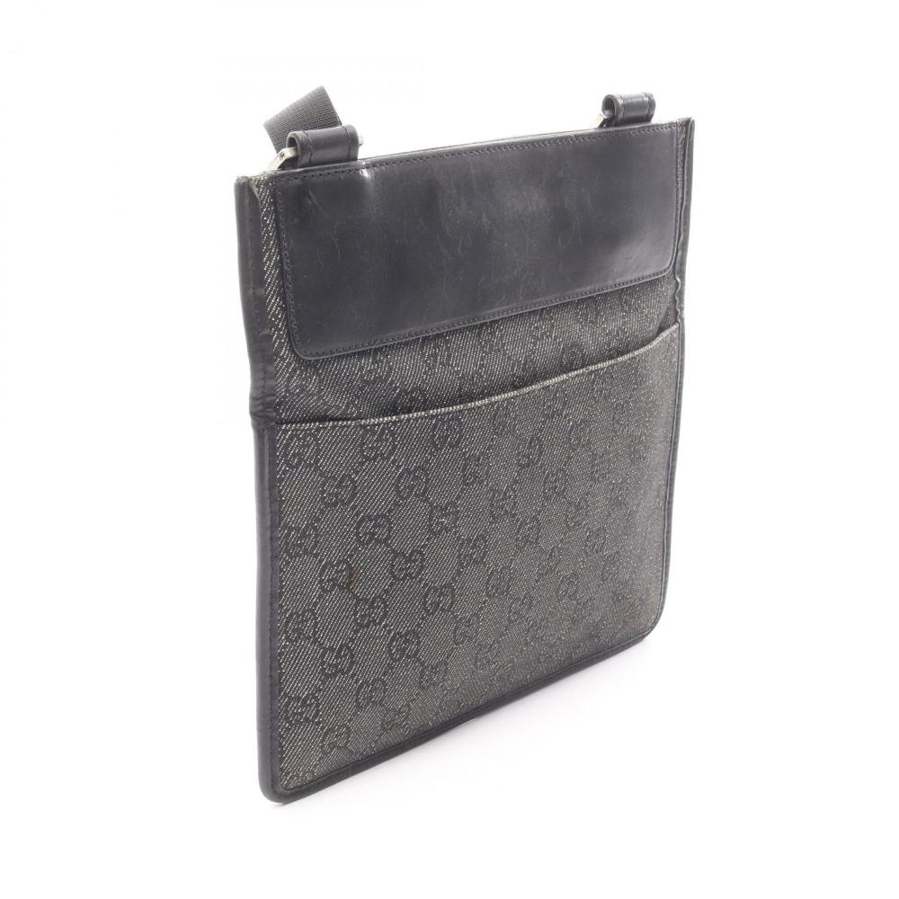 Gucci Shoulder Bag
