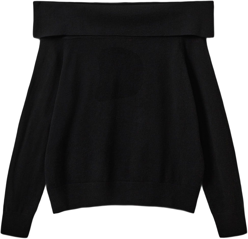 Sawasw Sweater