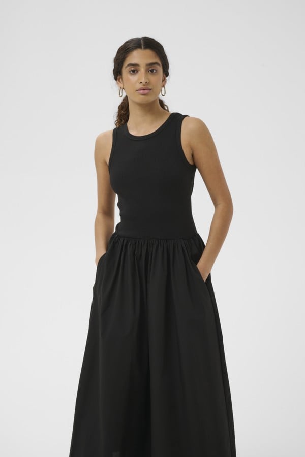 Damaiw Dress