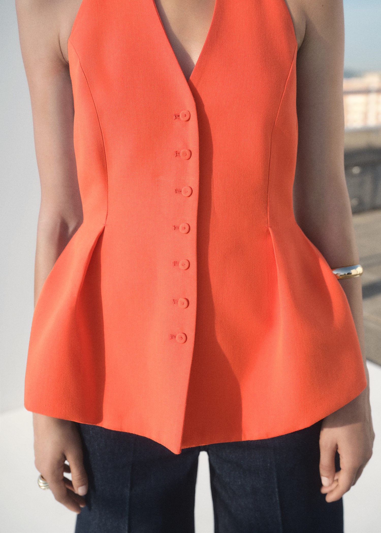 Halter Neck Cotton Blend Waistcoat. – Miso