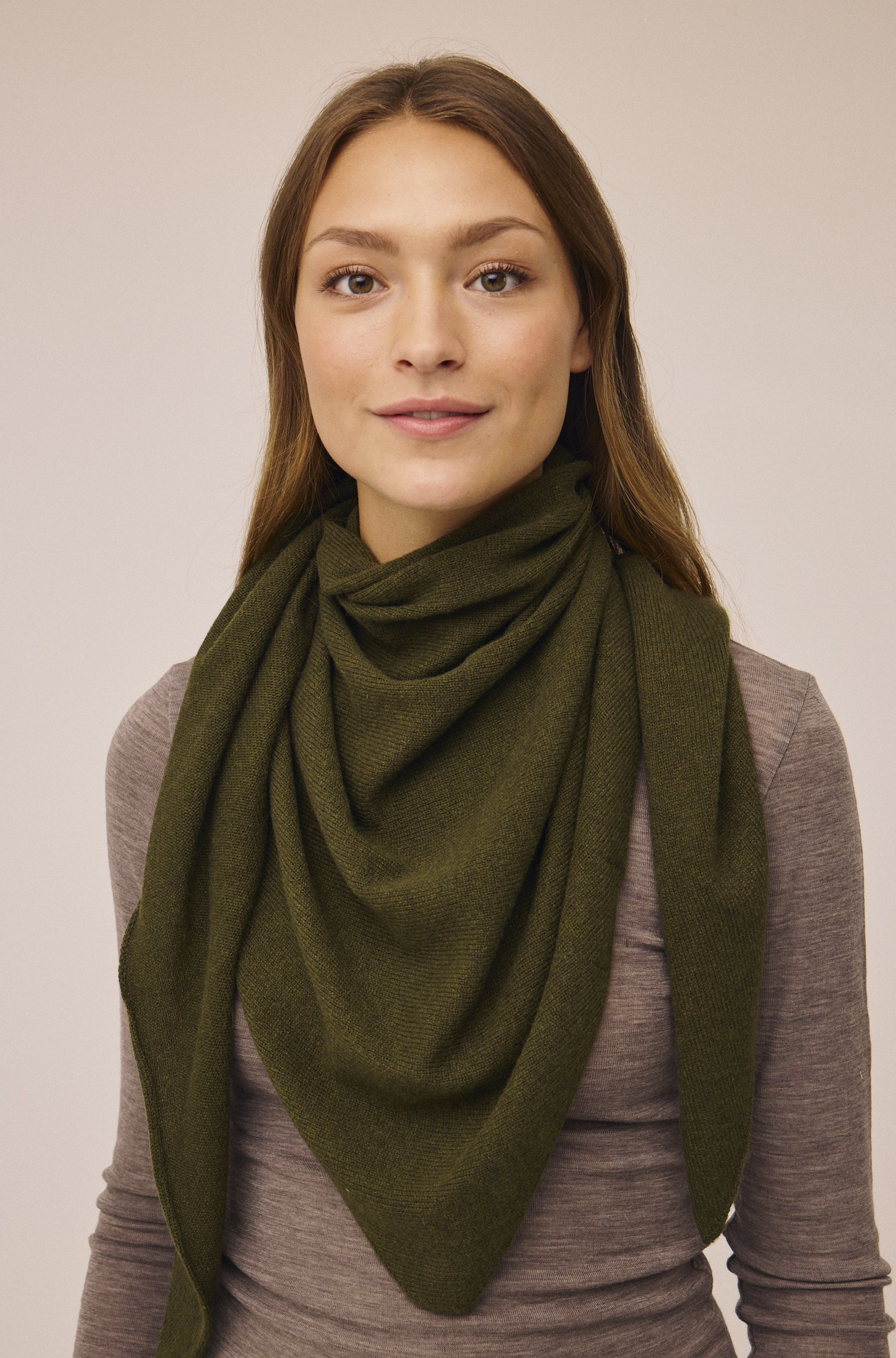 Karrie 3 100% Cashmere GCS
