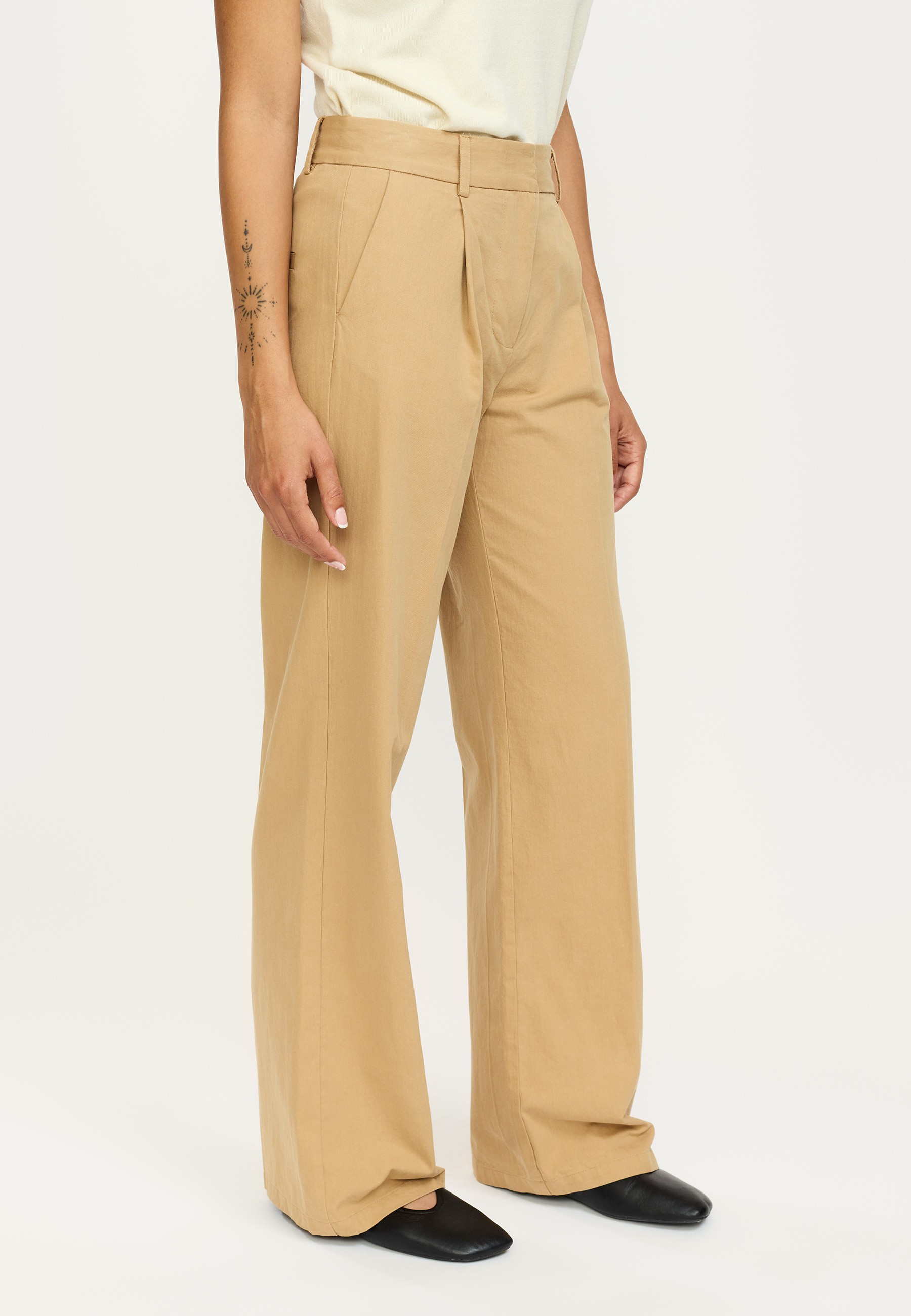 Srtabita Vilja Midwaist Loose Pant