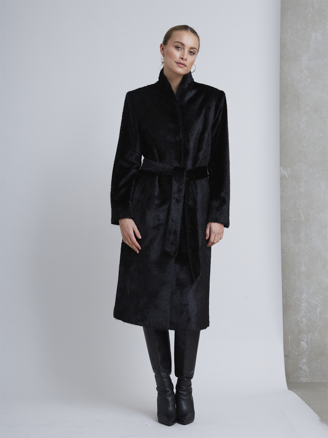 Crownbbmette Coat