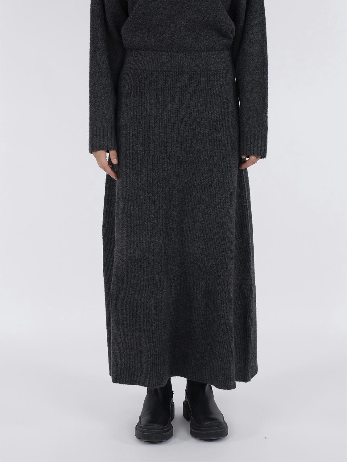 Arwin Knit Skirt