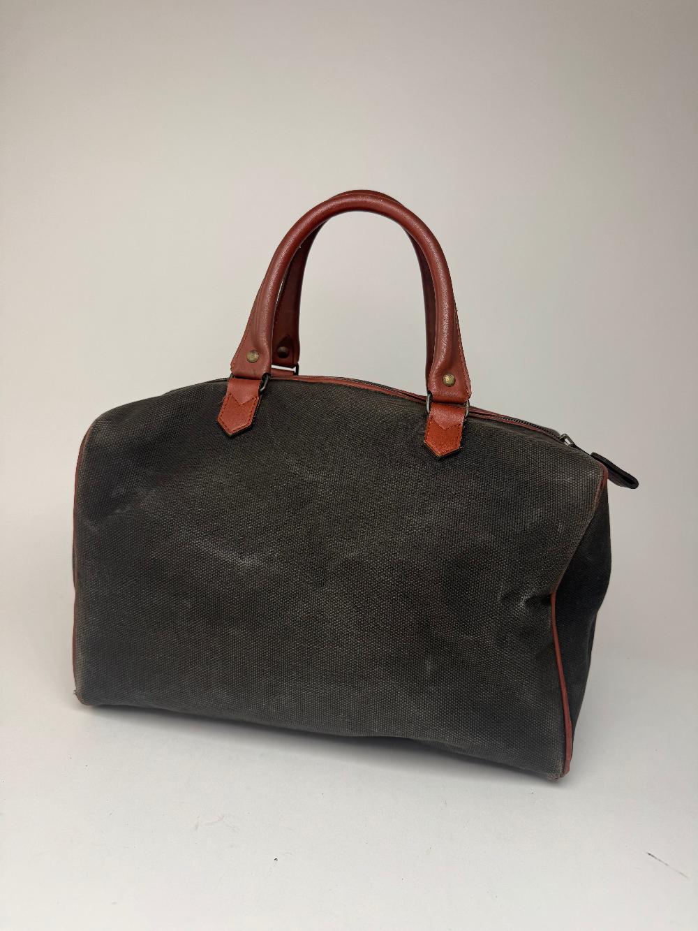 Yves Saint Laurent Handbag
