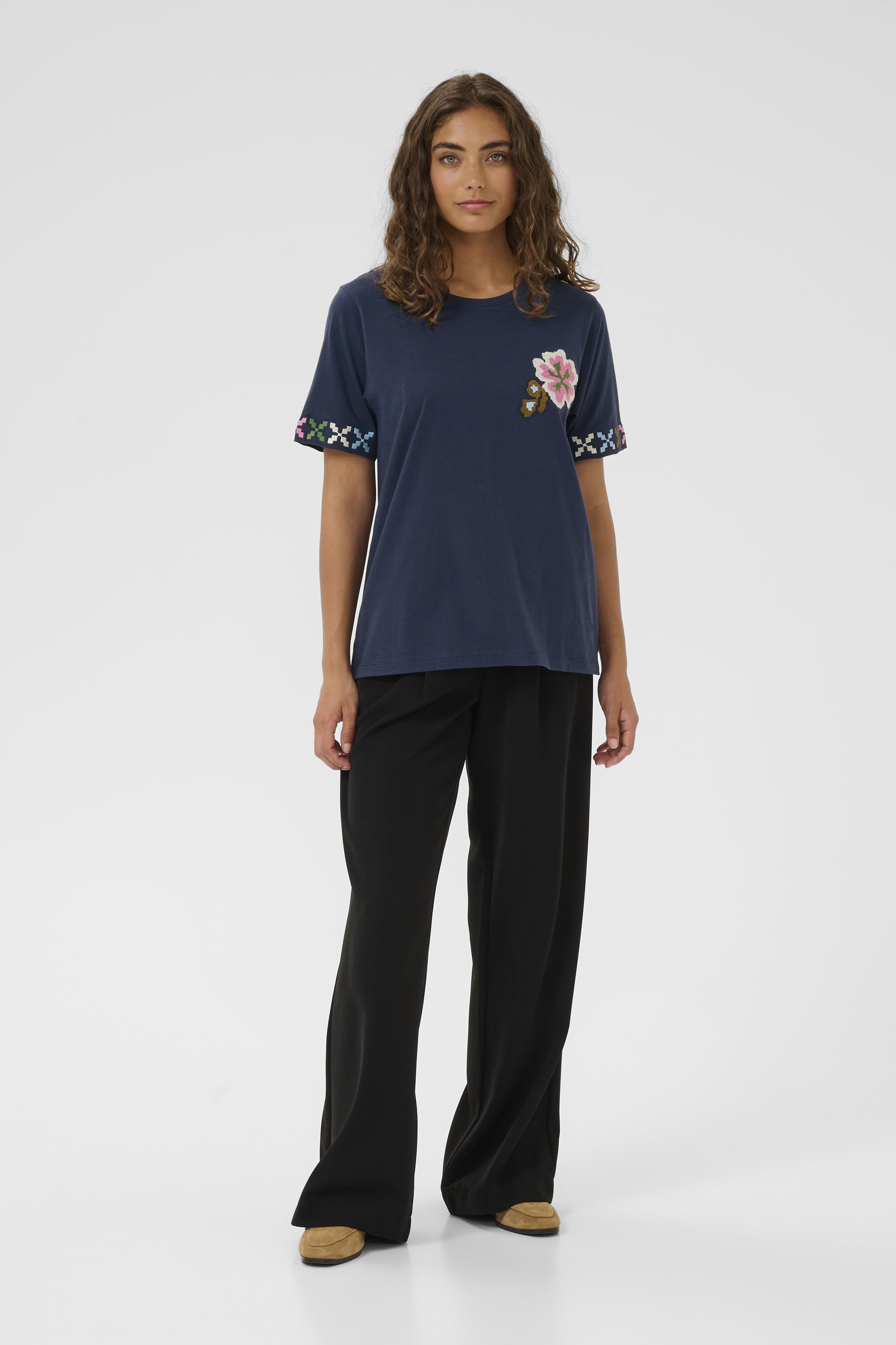 Cubama Amora Tshirt