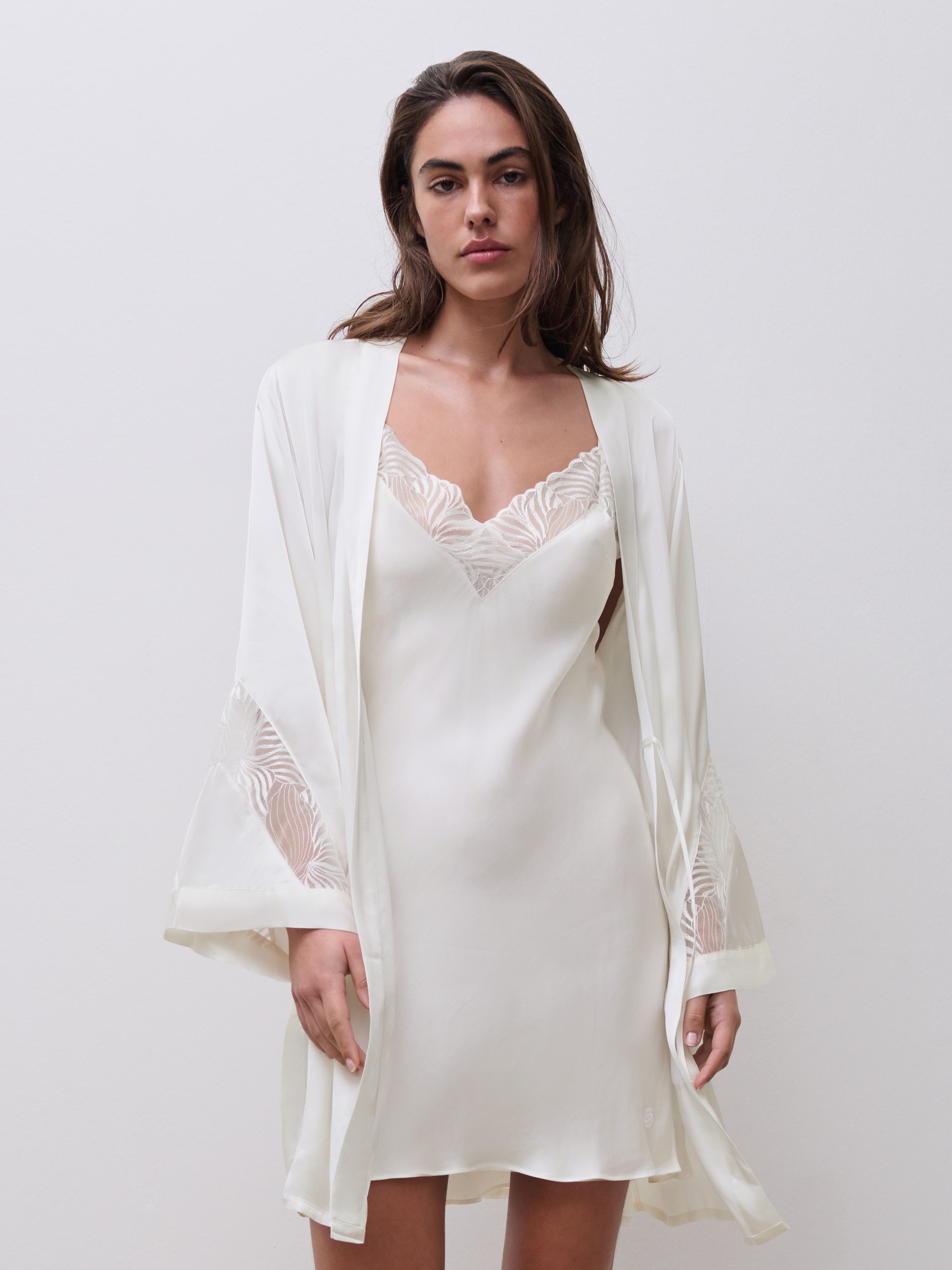 Legend Kimono - DKK 645 - Spar 25%