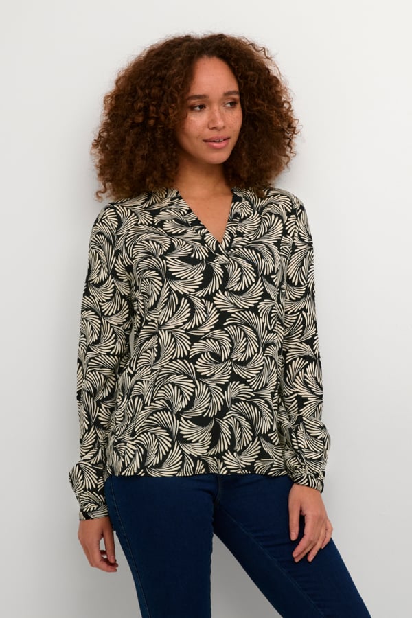 Kamarta Shirt