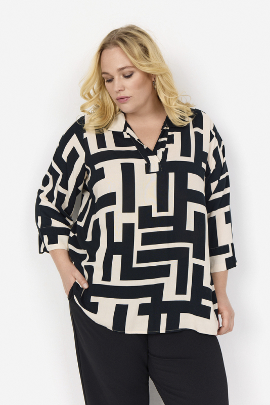 Curvy Waalva 1 Bluse Sort