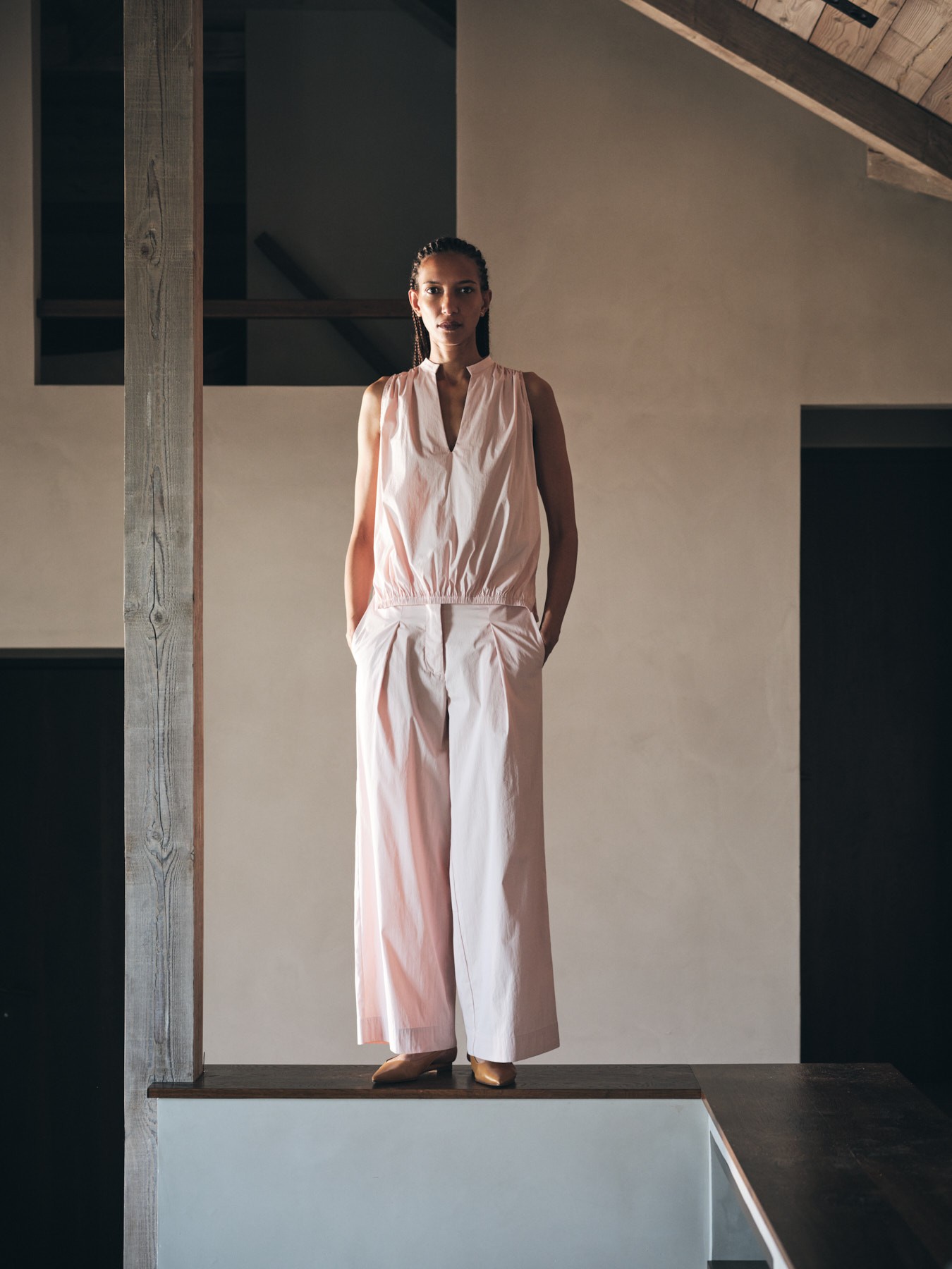 Papery Sleeveless Blouse Ingeborg