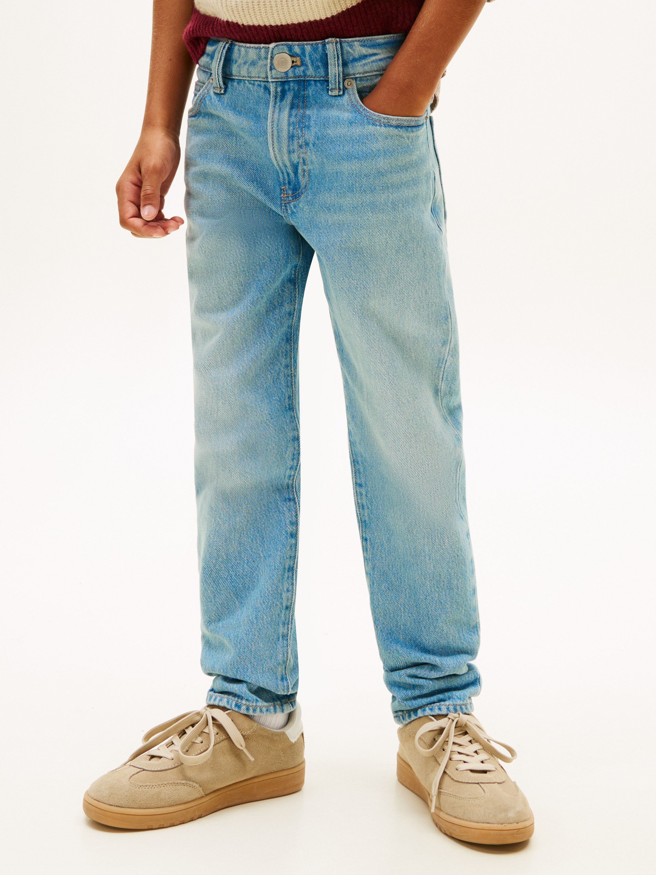 Straight Light Jeans - Køb til DKK 370 - Spar 30%