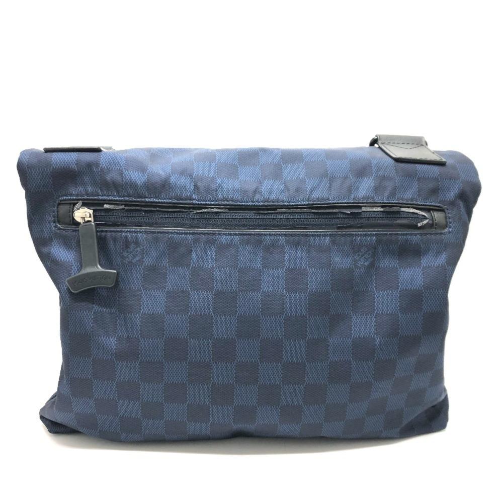 Louis Vuitton Messenger